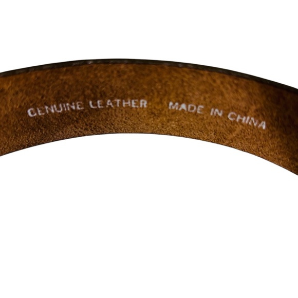 The Ritz Accessories Collection Women’s Light Brown Leather Belt - Picture 8 of 11